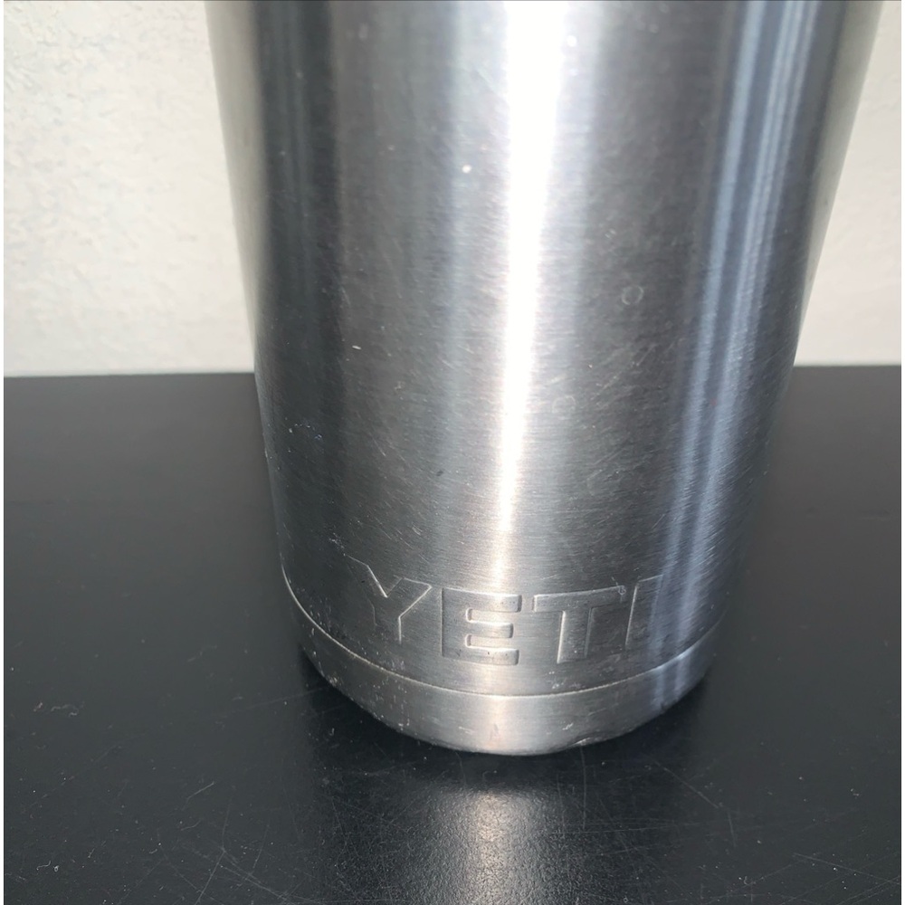 YETI Rambler 18 oz Bottle - Vacuum Insulated - Stainless Steel with Chug Cap - Picture 2 of 10